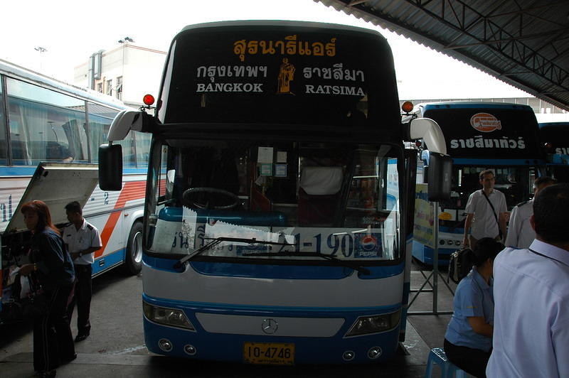 VIP bus from Bangkok to Nakhon Ratchasima