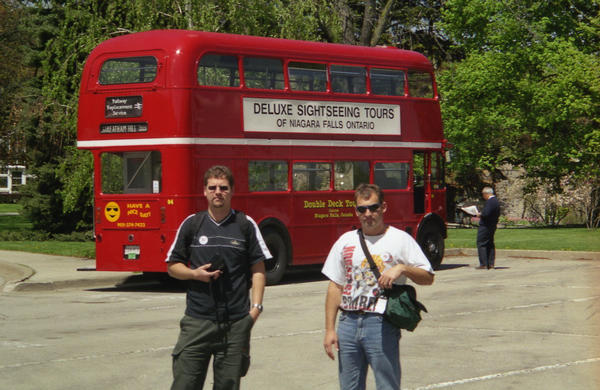 Brett Pete and Niagara Tour bus